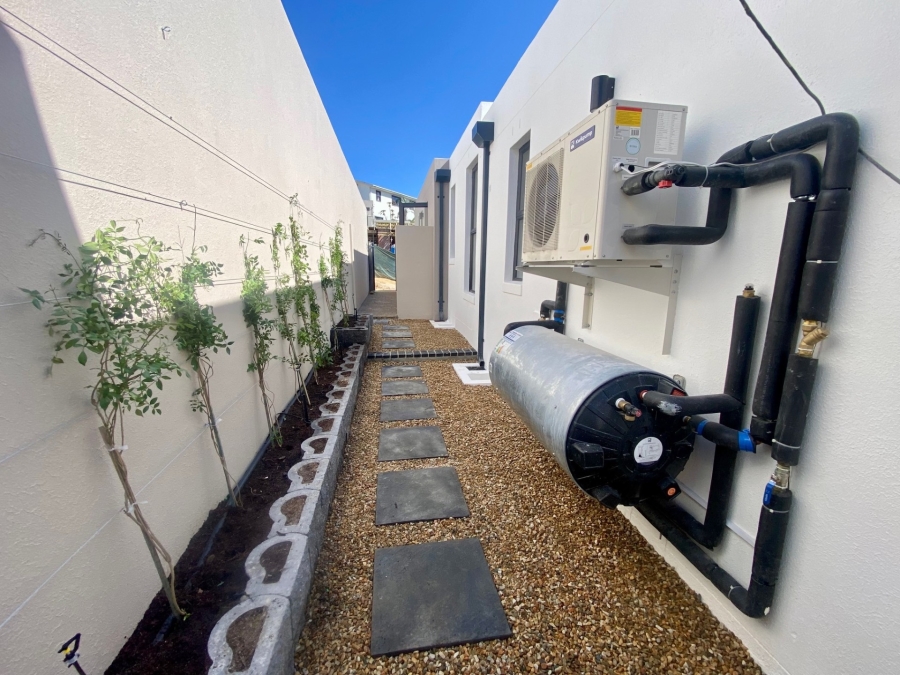 3 Bedroom Property for Sale in La Roche Western Cape